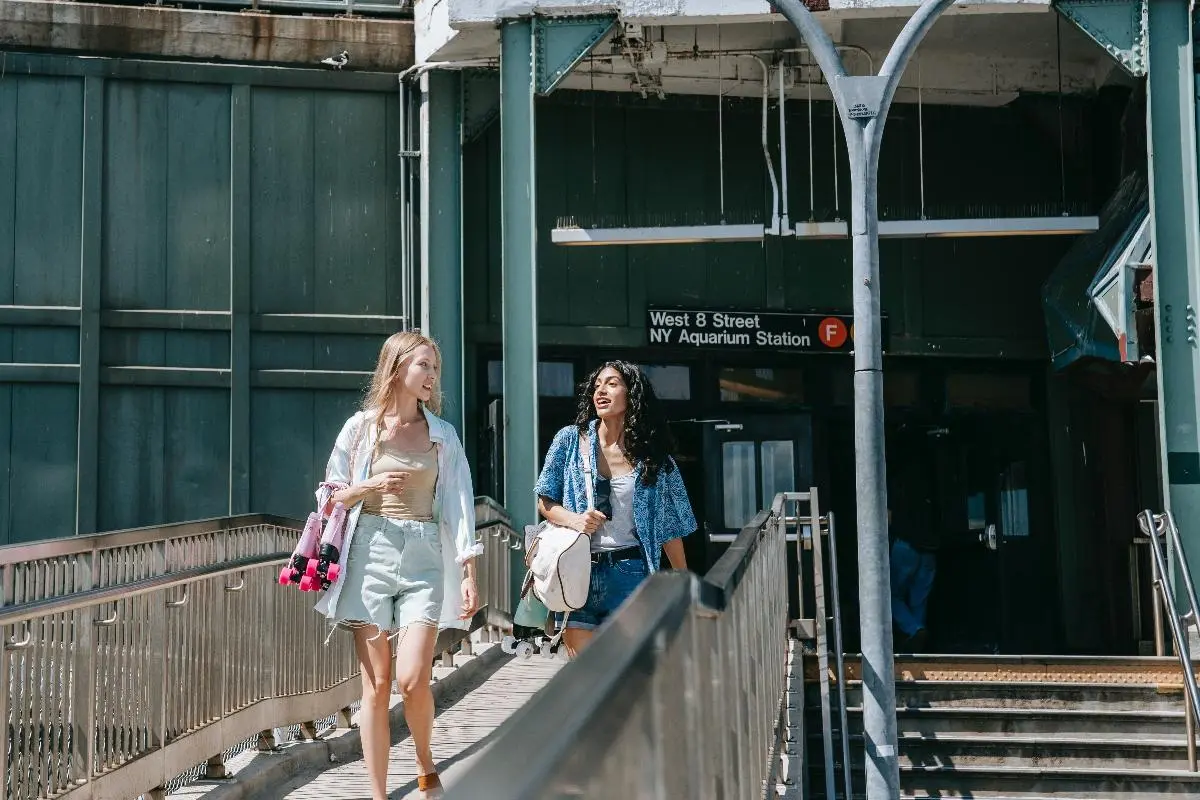 Nova Iorque com um orçamento limitado: Dicas e truques para passear e jantar