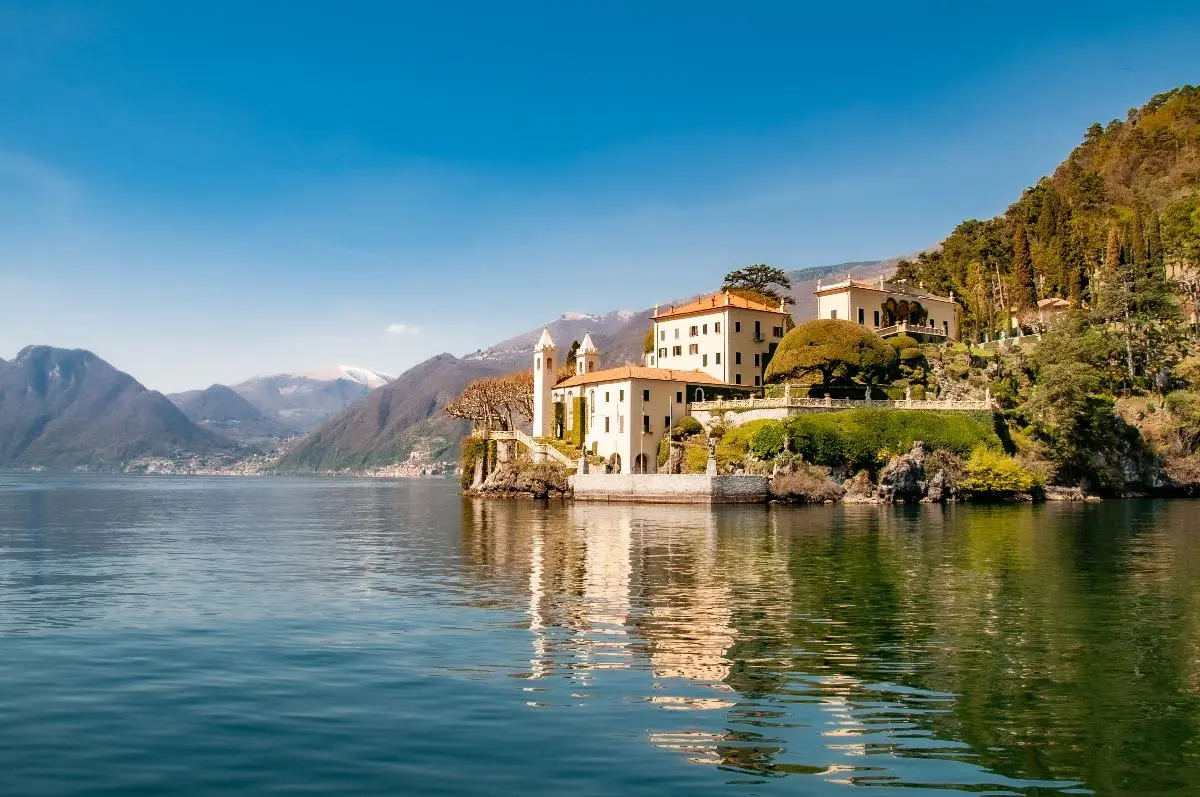 Gite di un giorno da Milano: Rifugiati in riva al lago lontano dalla città