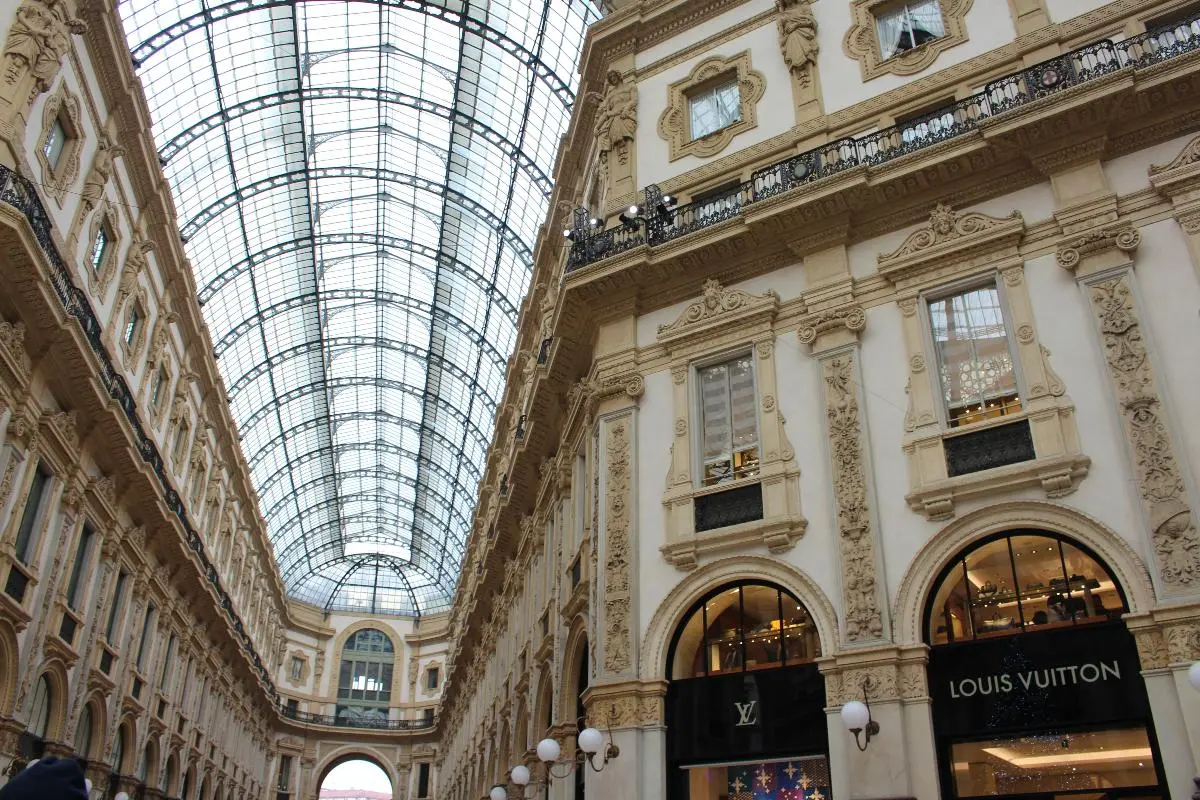 Come fare shopping di moda e design locale a Milano