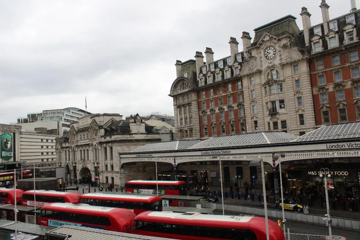 Gare de Londres Victoria : Le guide ultime du visiteur