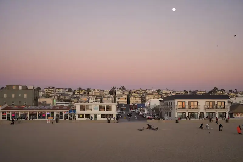 Do LAX para o mar: Desfrutar das praias locais perto do aeroporto