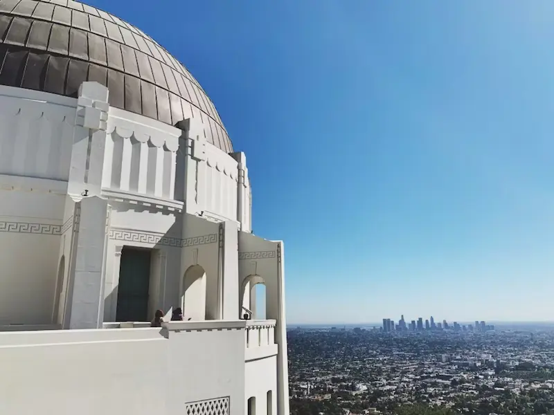 Passeios turísticos perto do LAX: Pontos de referência icónicos perto do aeroporto de Los Angeles