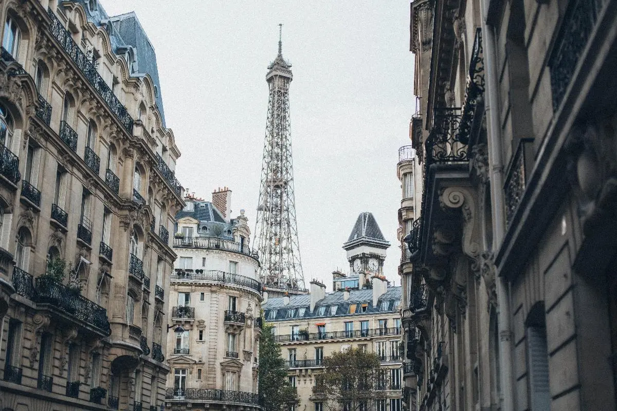 Where can I store my luggage in Paris? - The best options