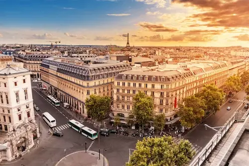 Navigating Paris Public Transport: A Guide to Trains, Buses, & More