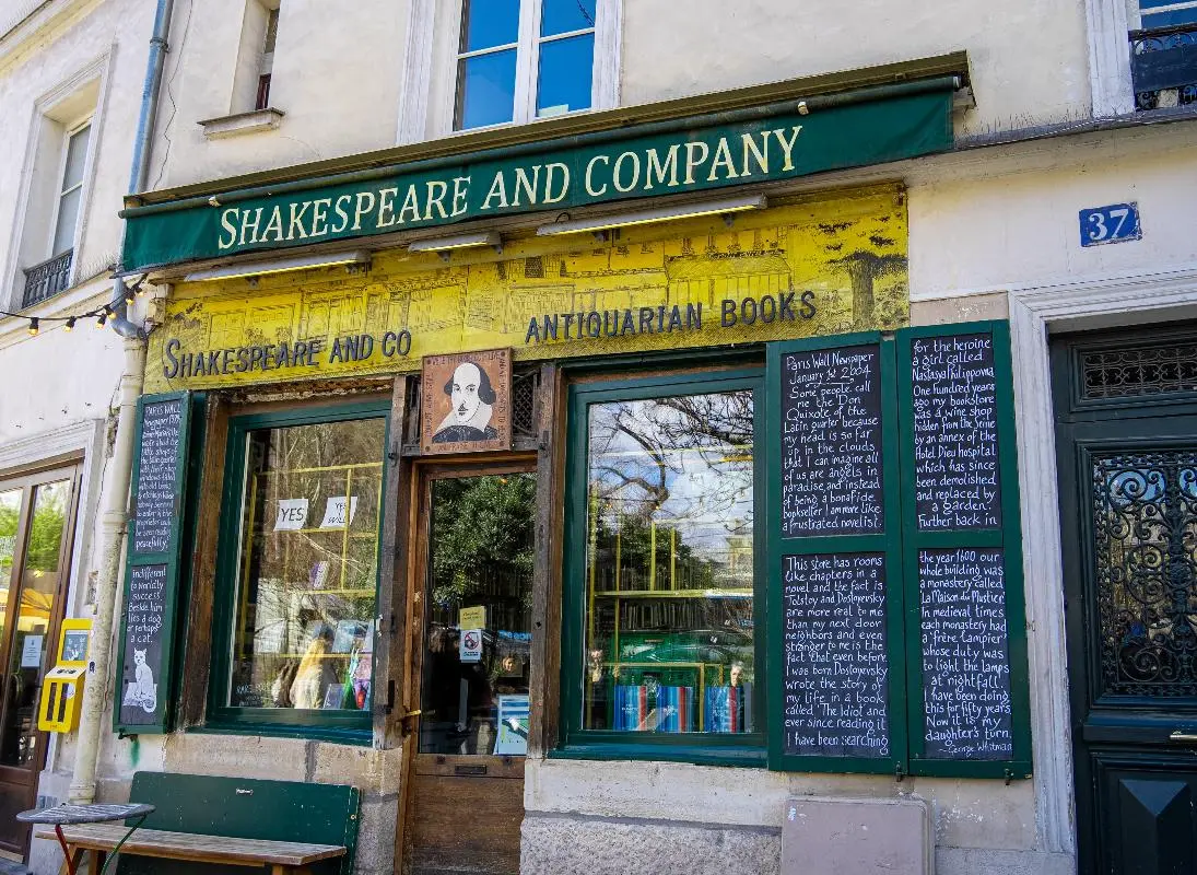 Paris for Bookworms: Bookstores, Libraries & Literary Haunts