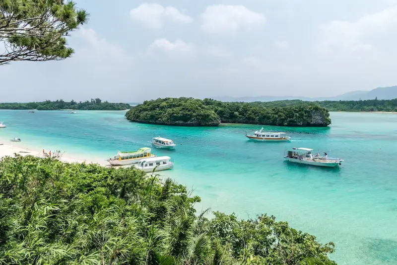 ¿Cuál es la forma más barata de viajar de Tokio a Okinawa?