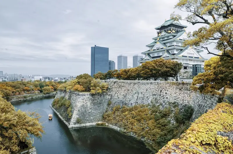 FULL Guide to Osaka Castle: History, Entrance Fee & Photos