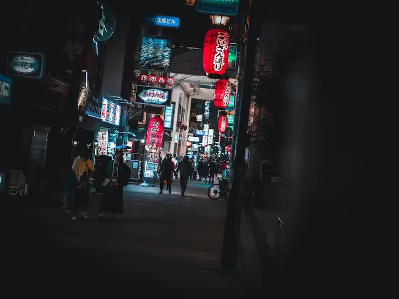 Vida nocturna japonesa: As melhores coisas para fazer em Osaka à noite