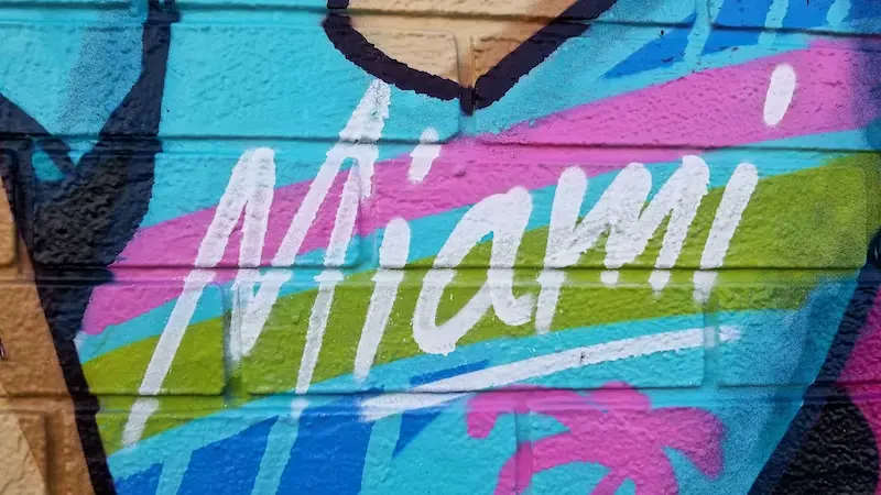 Miami: The Ultimate Guide to Calle 8