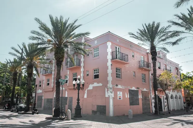 Découvrez les quartiers culturellement diversifiés de Miami