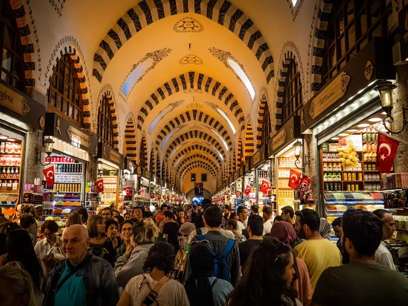 15 conseils pour explorer le Grand Bazar d'Istanbul en 2024