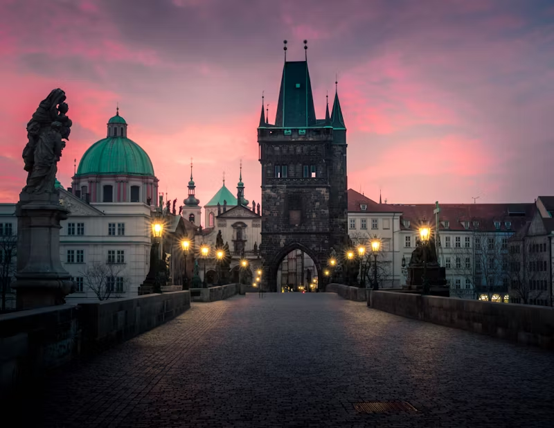 10 Tips to Visit Prague with Complete Peace of Mind