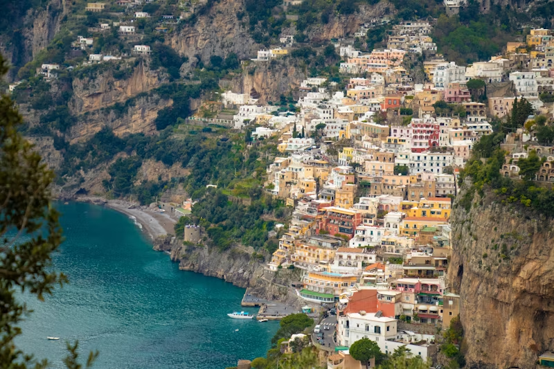 15 Things to Know to Travel from Naples to the Amalfi Coast