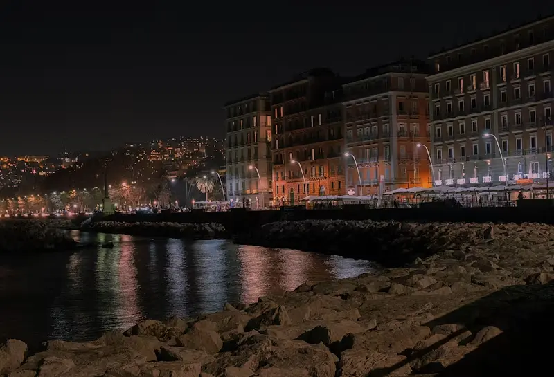 Naples est-elle sûre ? Tout ce que vous devez savoir avant de vous y rendre