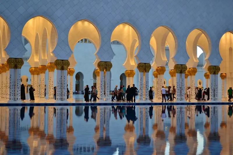 Dos and Don’ts You Should Know Before Visiting Abu Dhabi