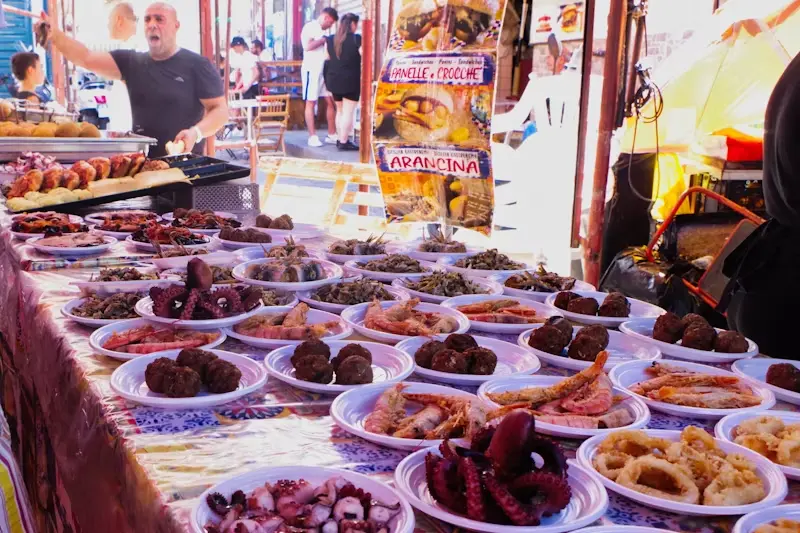 A melhor cozinha siciliana em Palermo - comida de rua incluída