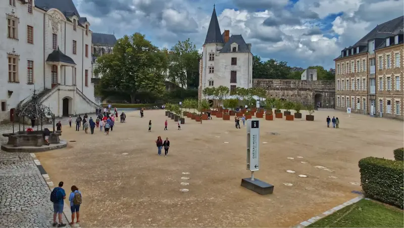 Explore Nantes: Castles, Gardens, and Artworks