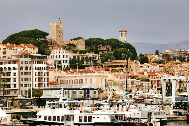 De charme van het oude Cannes: Le Suquet en de Marché Forville