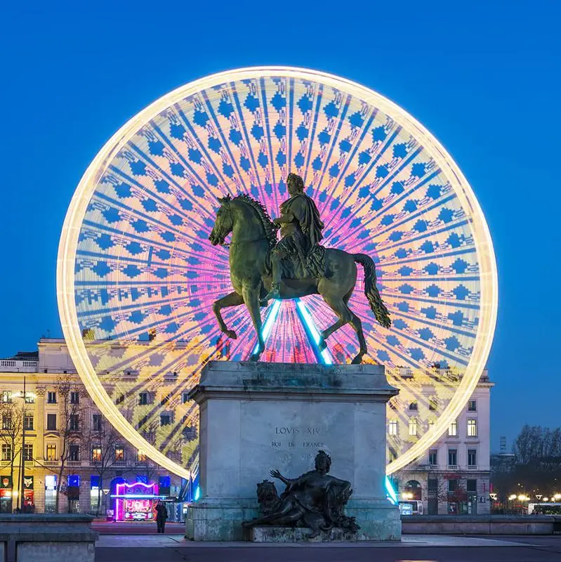 行李寄存 Place Bellecour